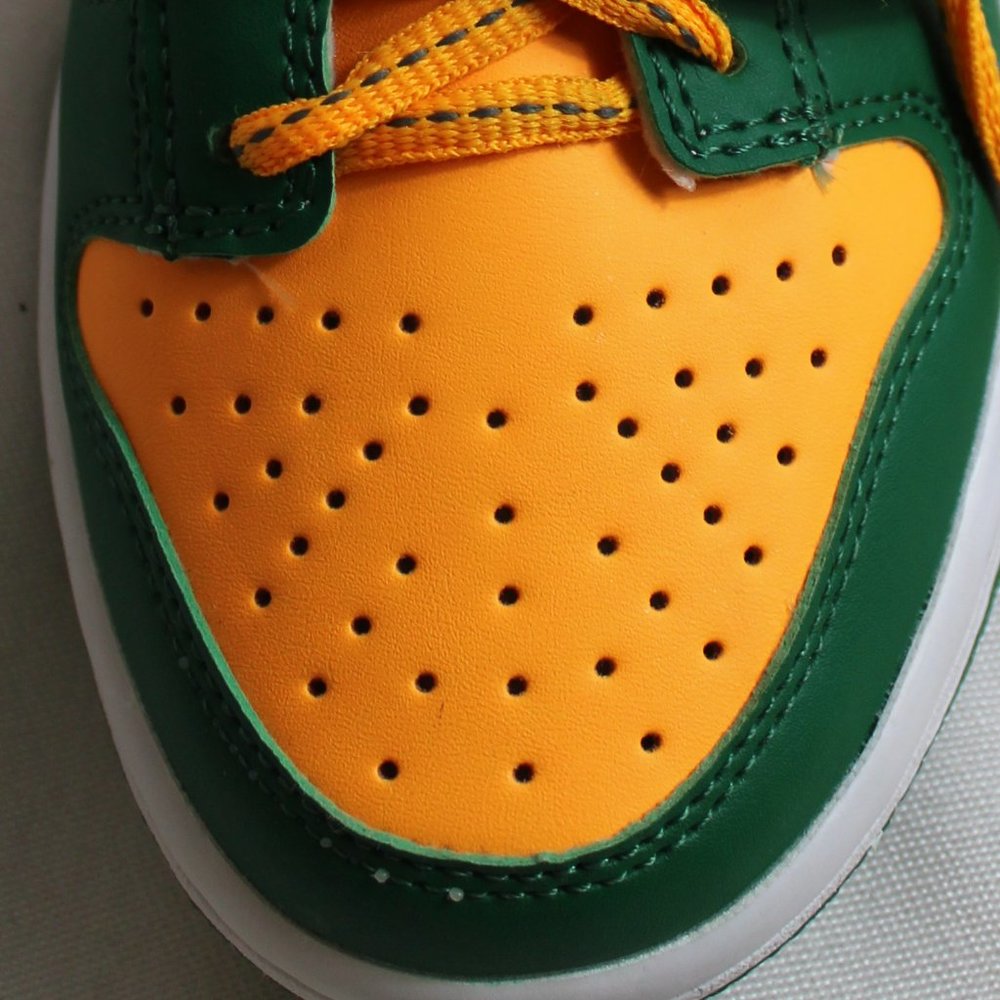 Nike Dunk Low Dark Green Vibrant Laser Orange Color, Size 7 (Men's 5.5) … - Picture 10 of 11